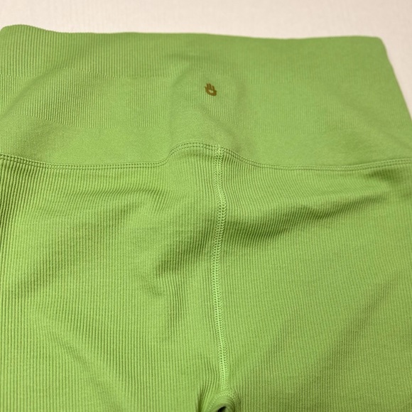 Spiritual Gangster
Love Sculpt Leggings- Mojito NWT - Picture 6 of 8